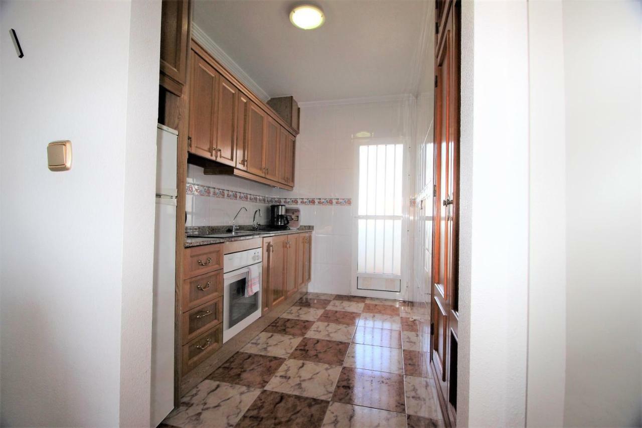 Best House Rubi Оріуела Екстер'єр фото